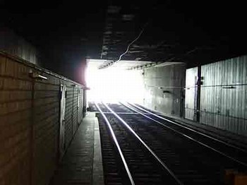 /dateien/vo58023,1258576161,263417809501289tunnel44
