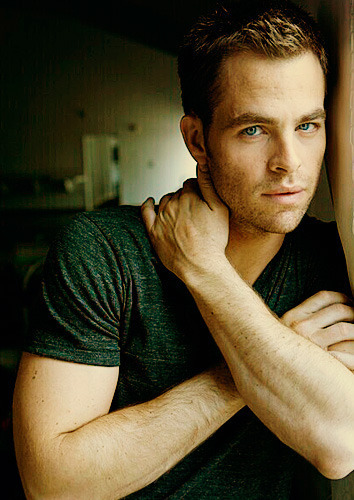 /dateien/vo65919,1284746729,Chris-Pine-New-Captain-Kirk-star-trek-6760116-354-500