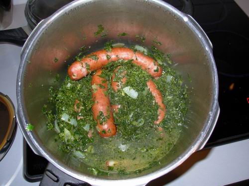 /dateien/vo66181,1289073815,Gruenkohl2a