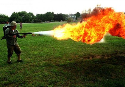 /dateien/vo69002,1293460601,0211flamethrower