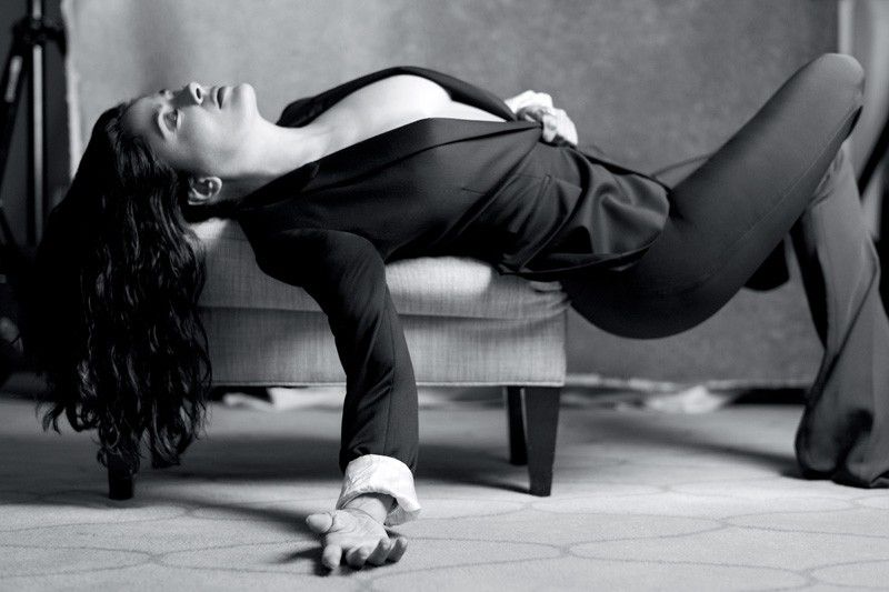 HOT or NOT?! Salma Hayek Numero Russia 2 v Mathieu Ce