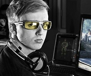 anti-fatigue-gaming-glasses-300x250