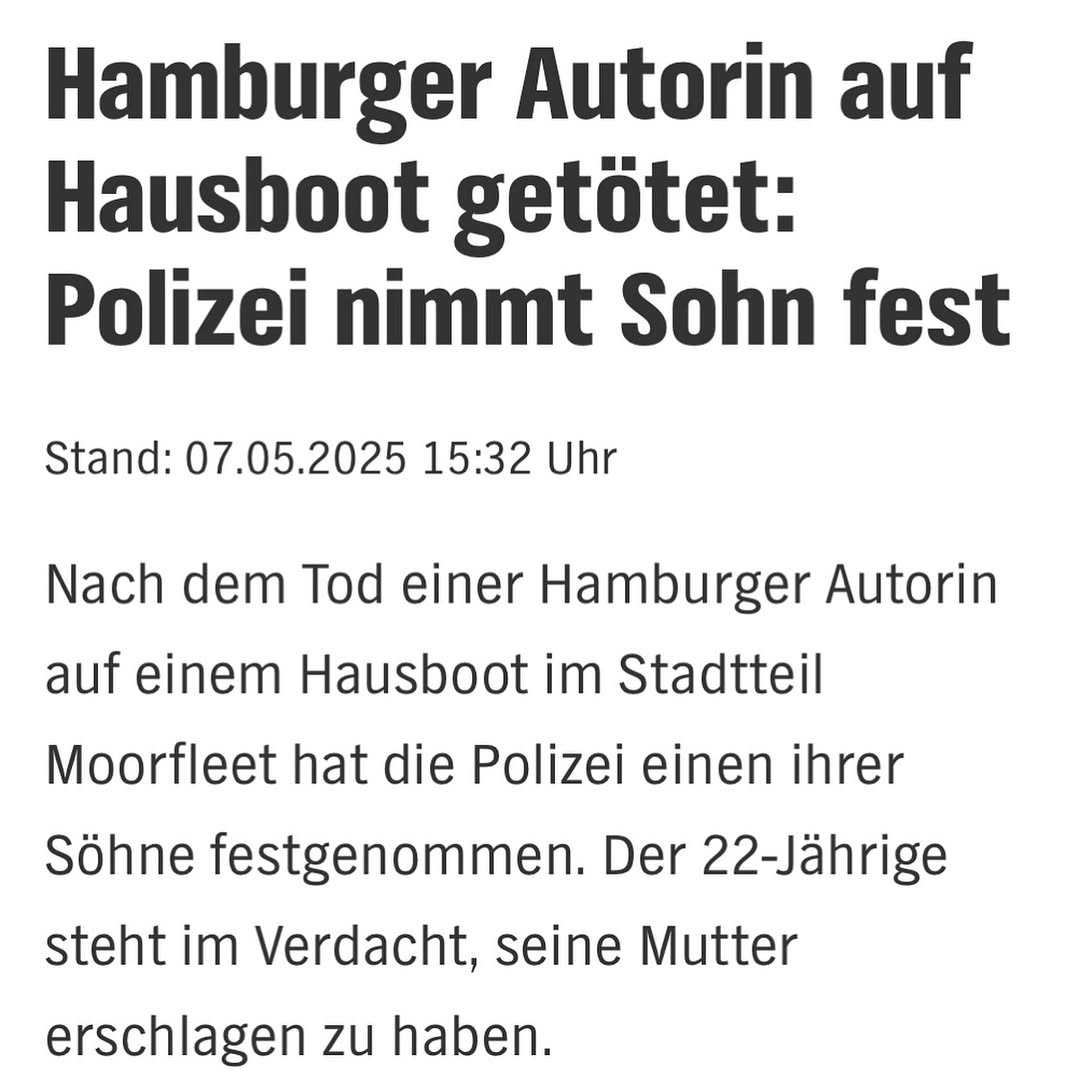 22.04.2025 in HamburgEin Mann 22 ttet se