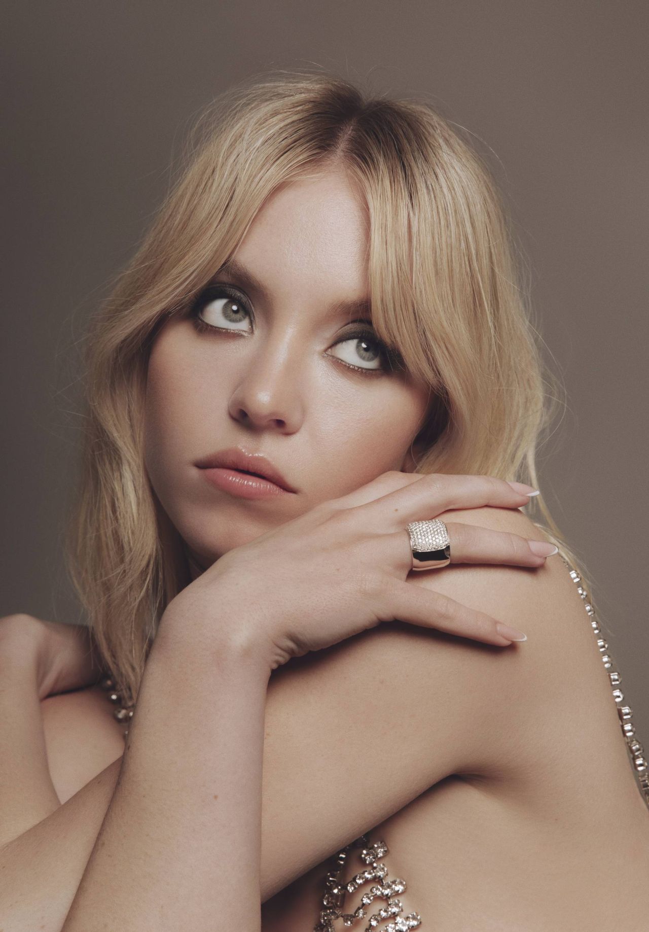 sydney-sweeney-gotham-magazine-april-202