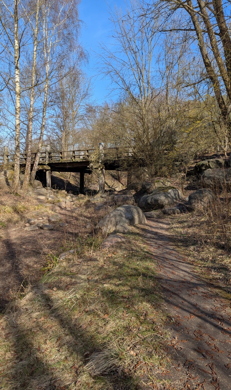 456e578e-e4c6-47d3-a949-7c732a1a5c9b cop