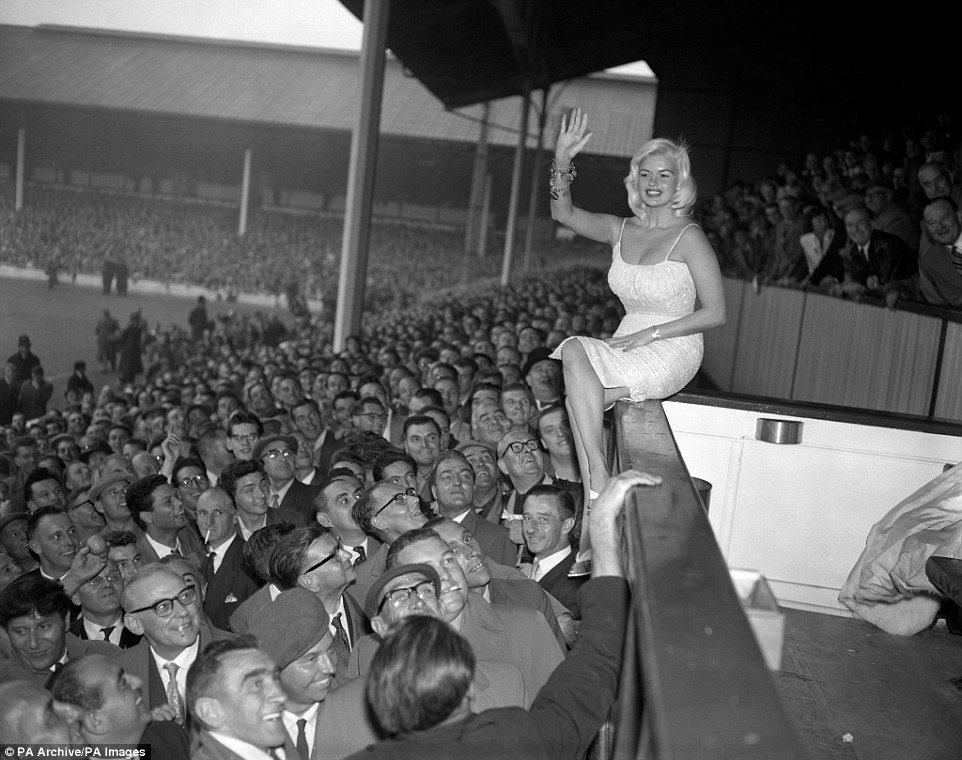 jayne mansfield tottenham hotspurs