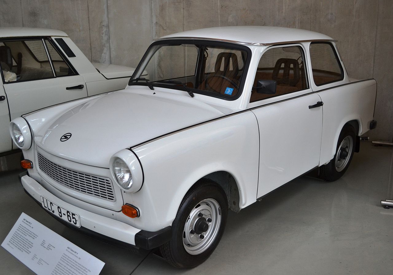 1280px-AWZ Trabant 601S Verkehrszentrum 