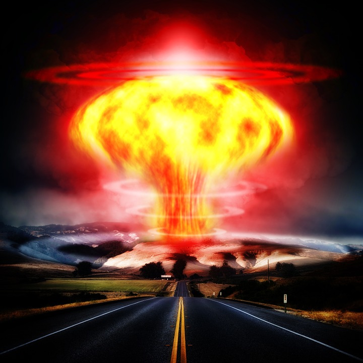 nuclear-explosion-356108 960 720