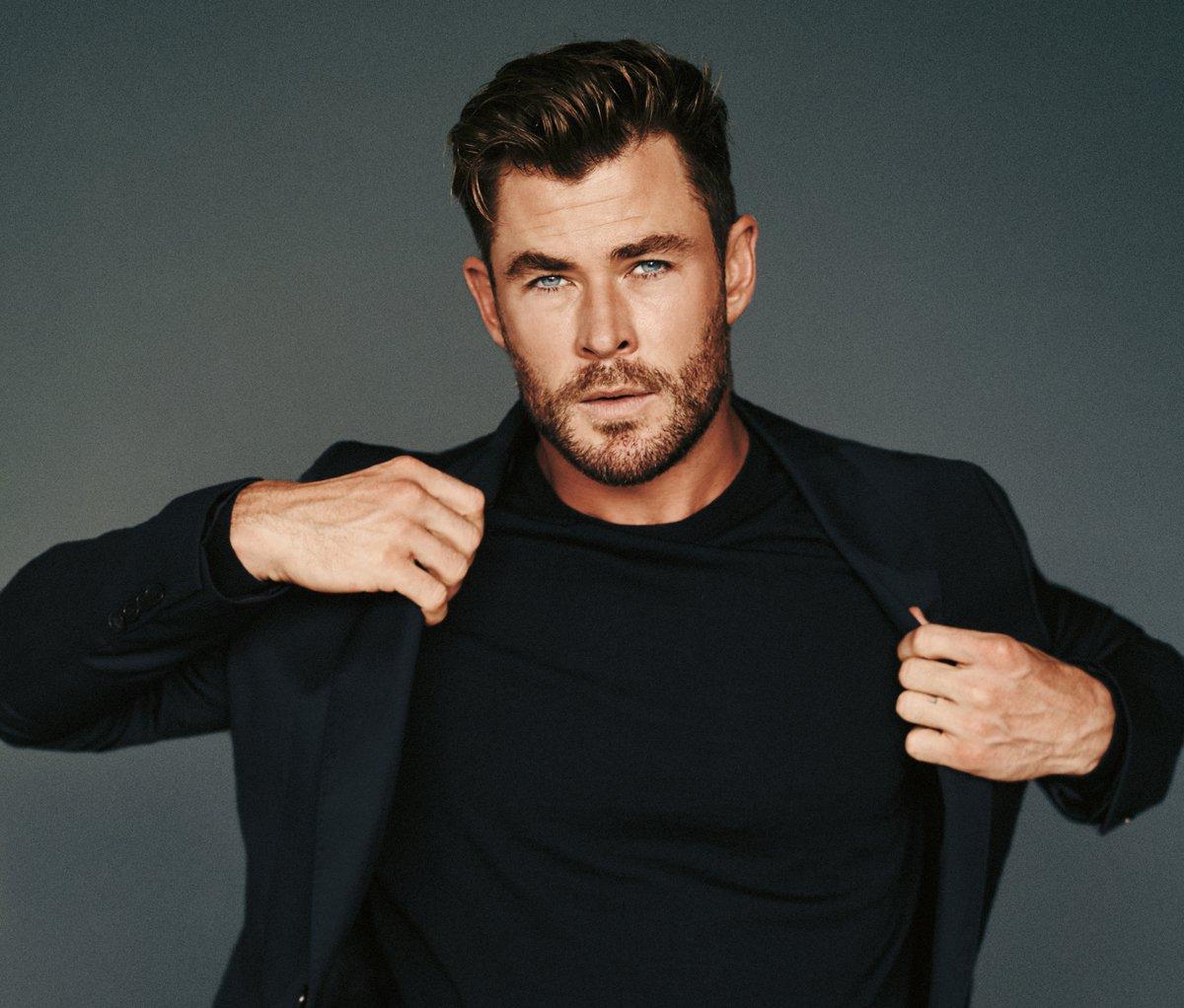 002 BOSS ChrisHemsworth SR21 e8yJBqm.ori