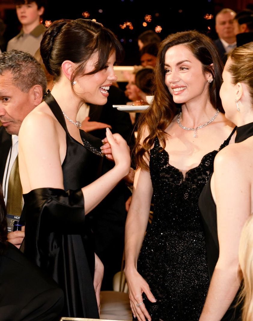 go26 ana e mia goth - Copy