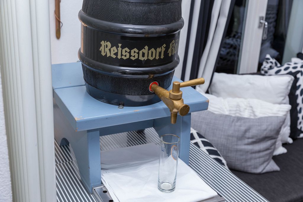 kleines-fass-mit-reissdorf-kolsch