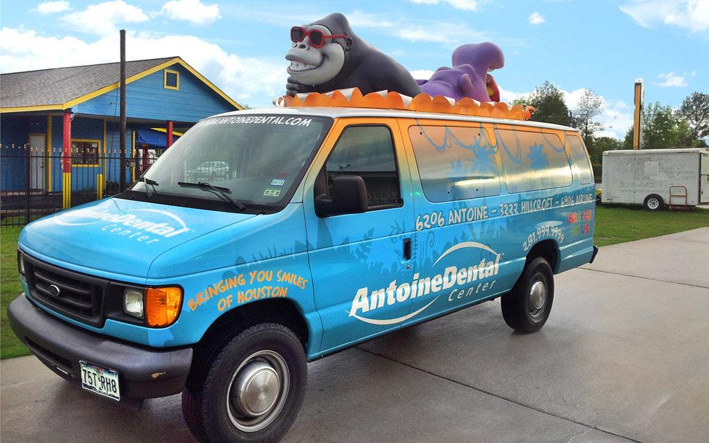 gorilla-themed-vehicle-wrap-6