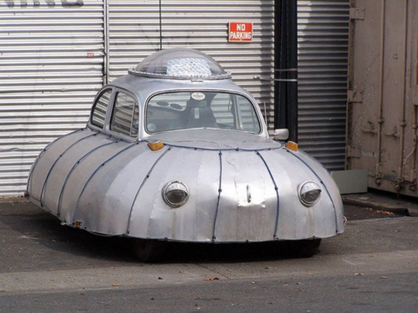 10-extremely-weird-cars-youll-never-beli