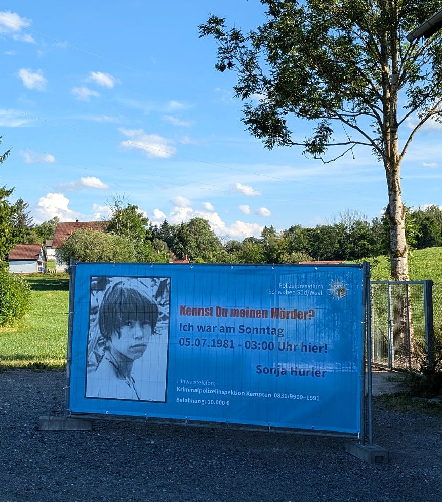 Hurler Plakat 260703 03