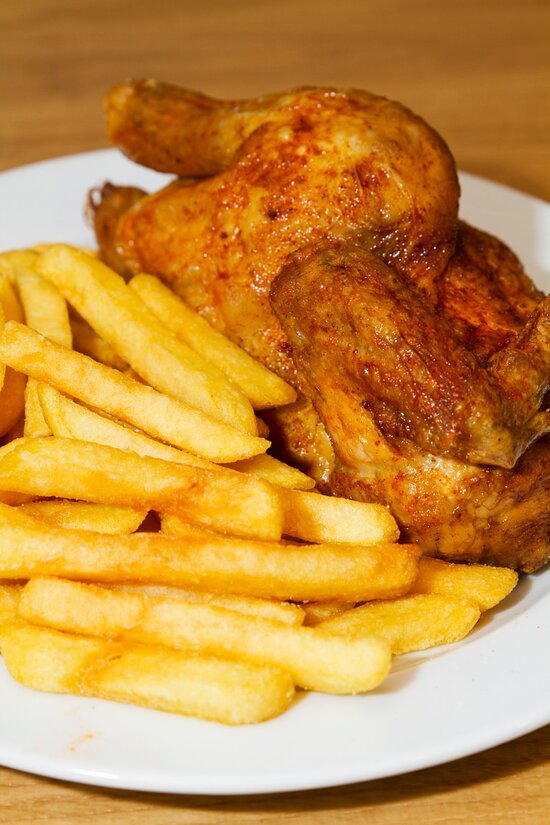 halbes-hahnchen-mit-pommes