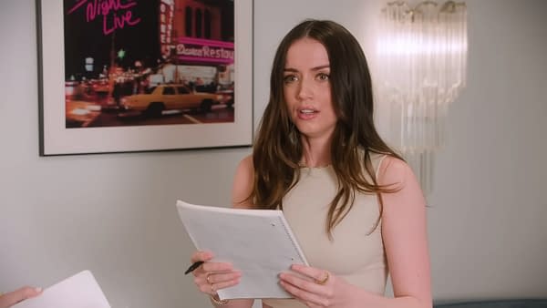 Ana-de-Armas-and-Chloe-Fineman-Brainstor