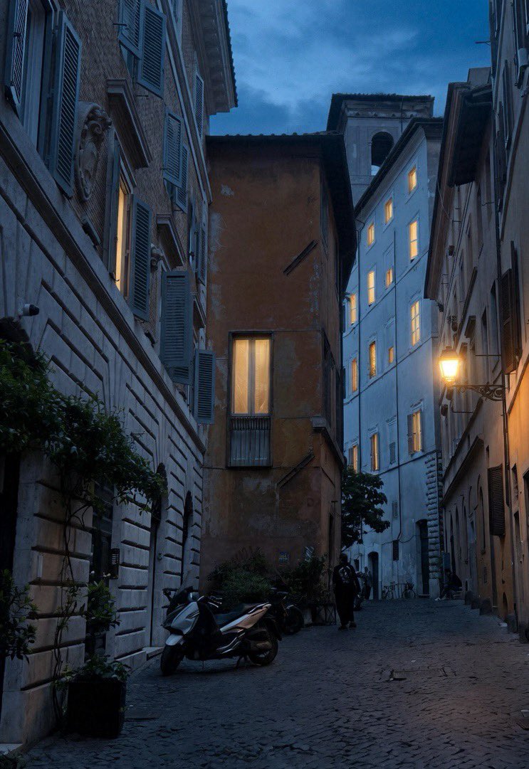 via della vitrina - Copy