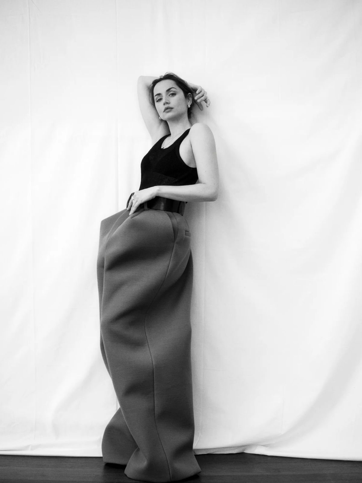 ana-de-armas-for-wwd-weeekend-may-2025-9