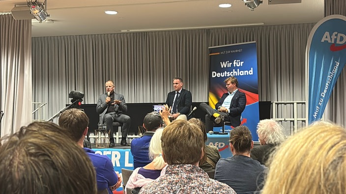 kubitschek-in-duesseldorf-100 v-gseaprem