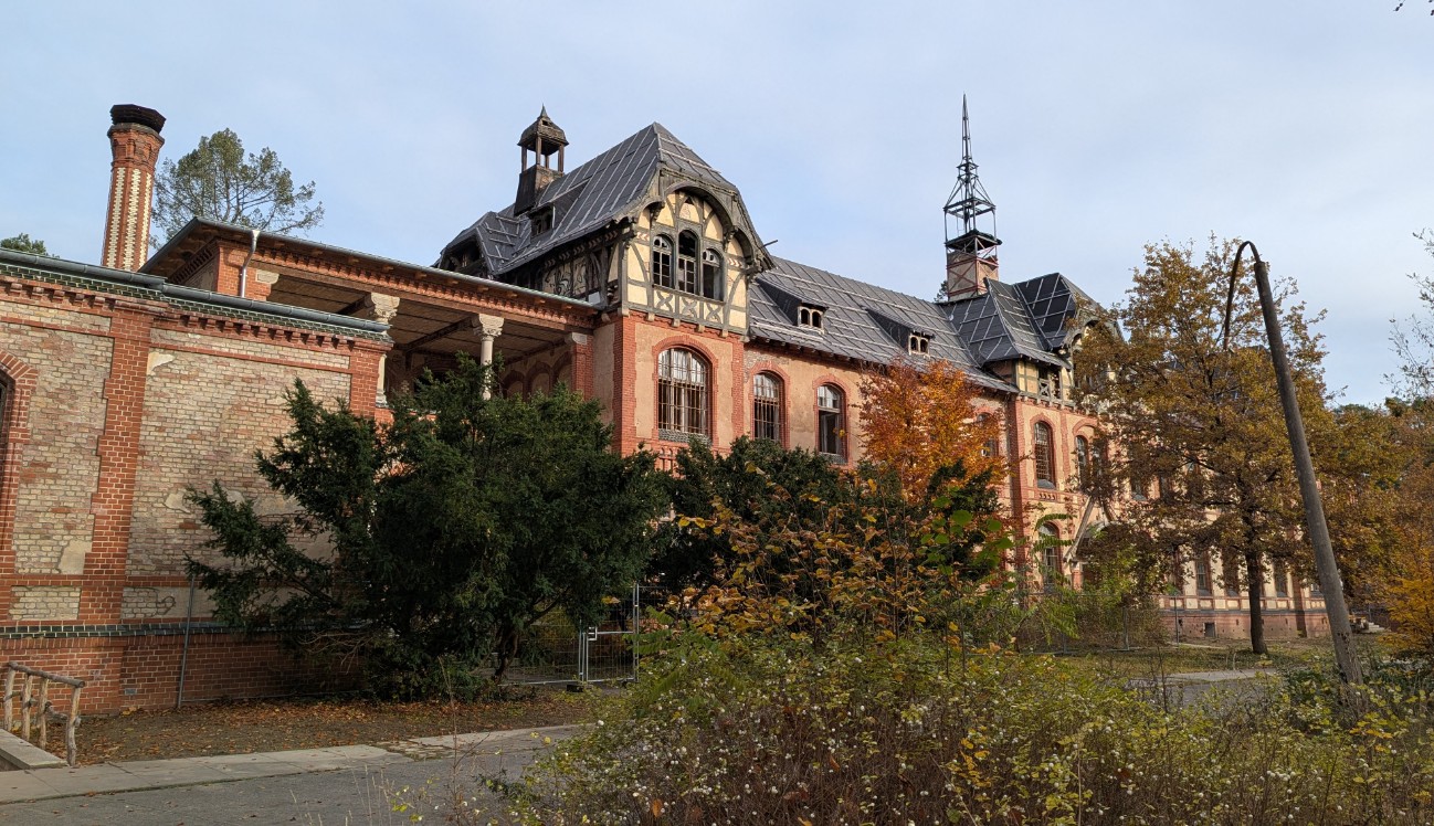 b8e5884e-0bb3-4981-badf-d08c3b44f967 cop