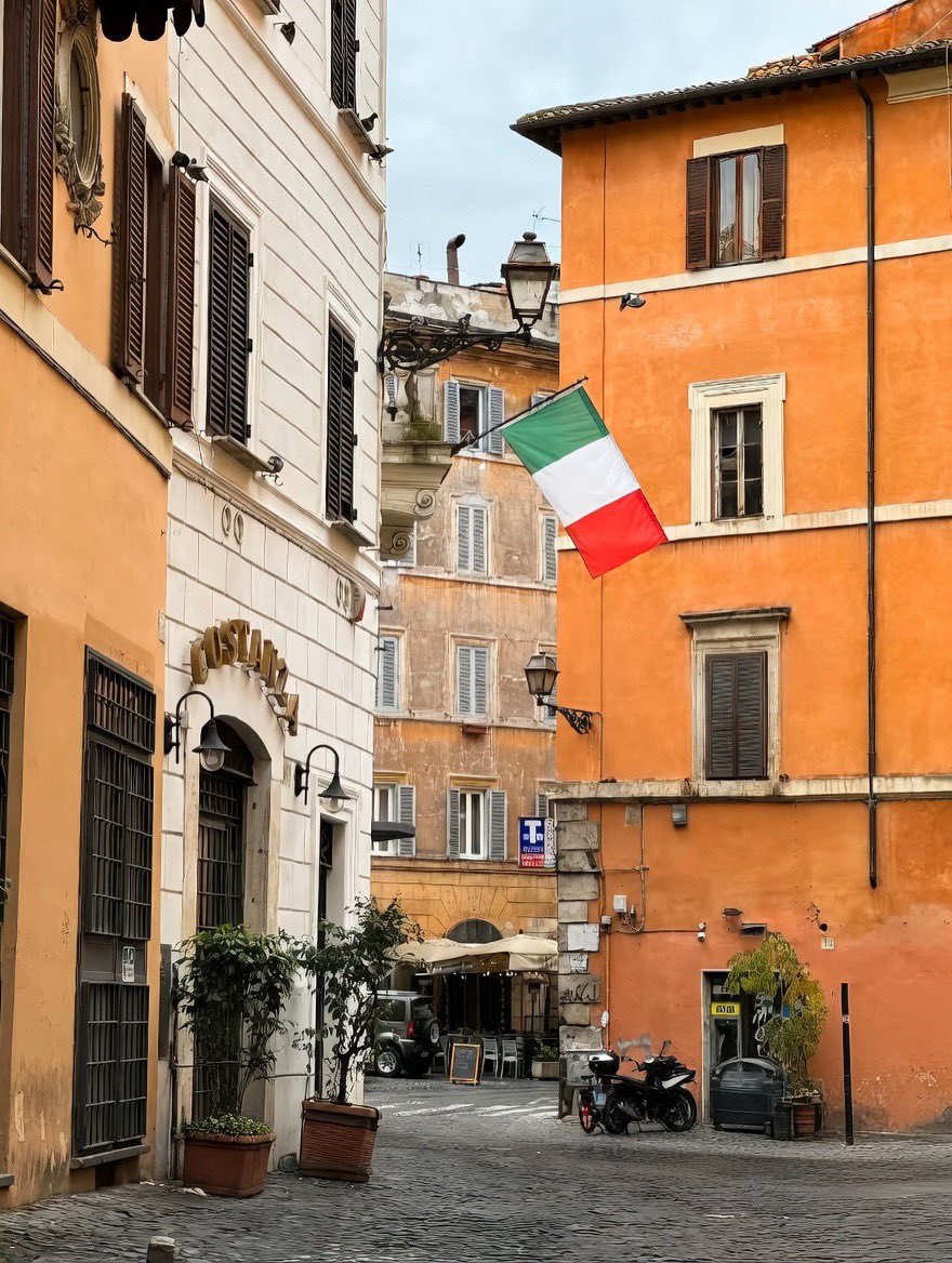 piazza del paradiso - Copy