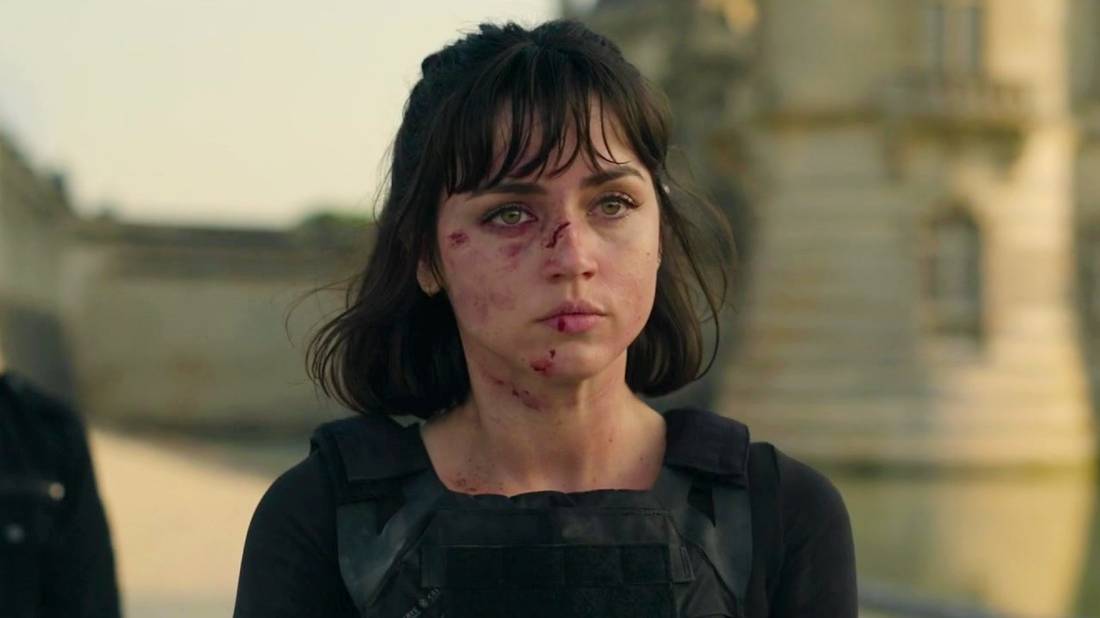 ana-de-armas-the-gray-man