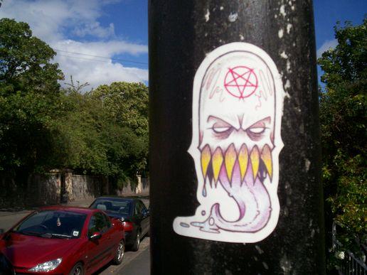 stickers-streetart-in-bristol