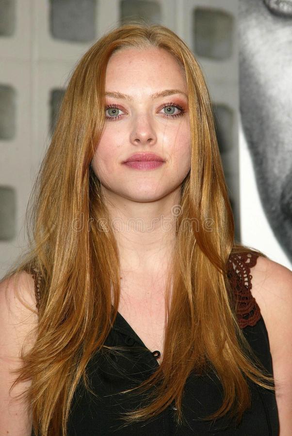 amanda-seyfried-32585212