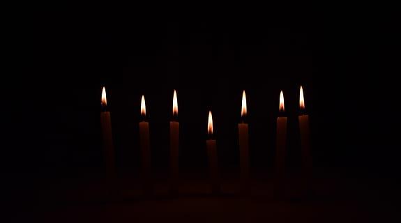 candles-on-seven-light-thumbnail