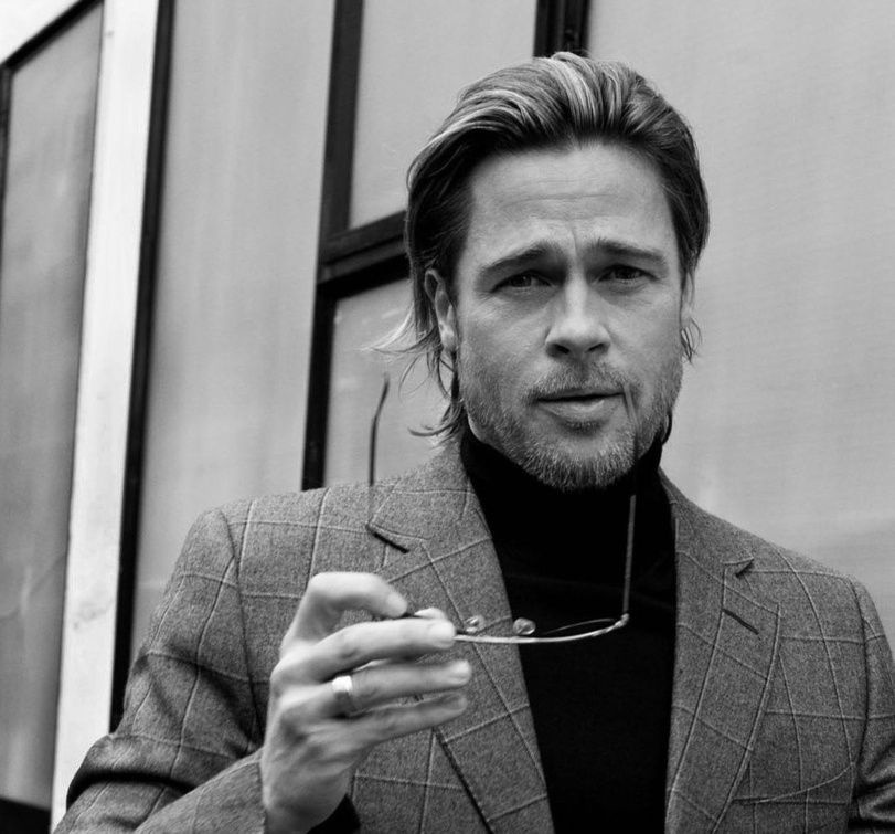 65a4fca1753c07.46441926 brad-pitt