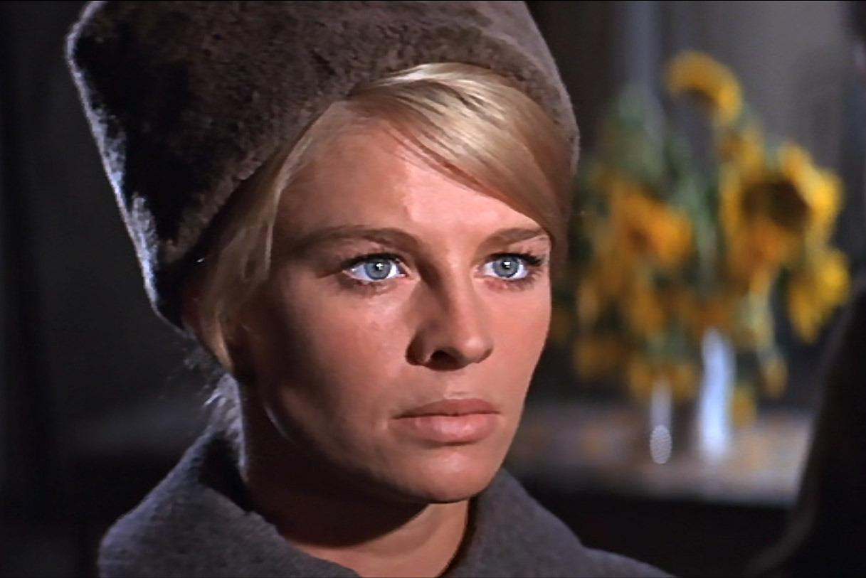 Julie Christie Dr 4