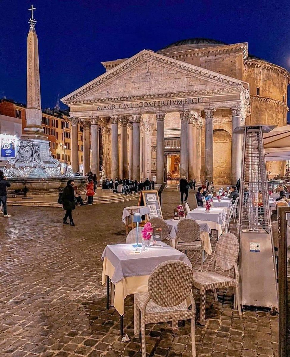 Pantheon Roma di notte - Copy
