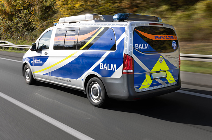 Neues Design fuer Kontrollfahrzeuge 727 