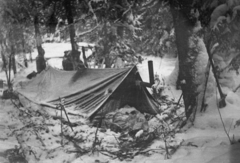 Dyatlov-pass-tent-1958-03