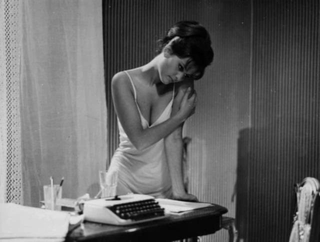 Claudia in Otto e mezzo - Copy