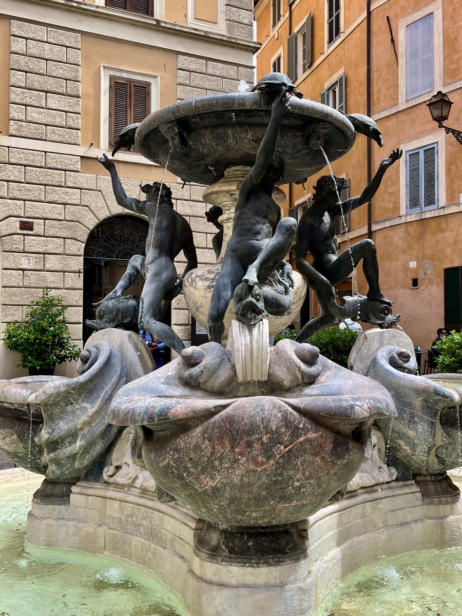 fontana delle tartarughe - Copy