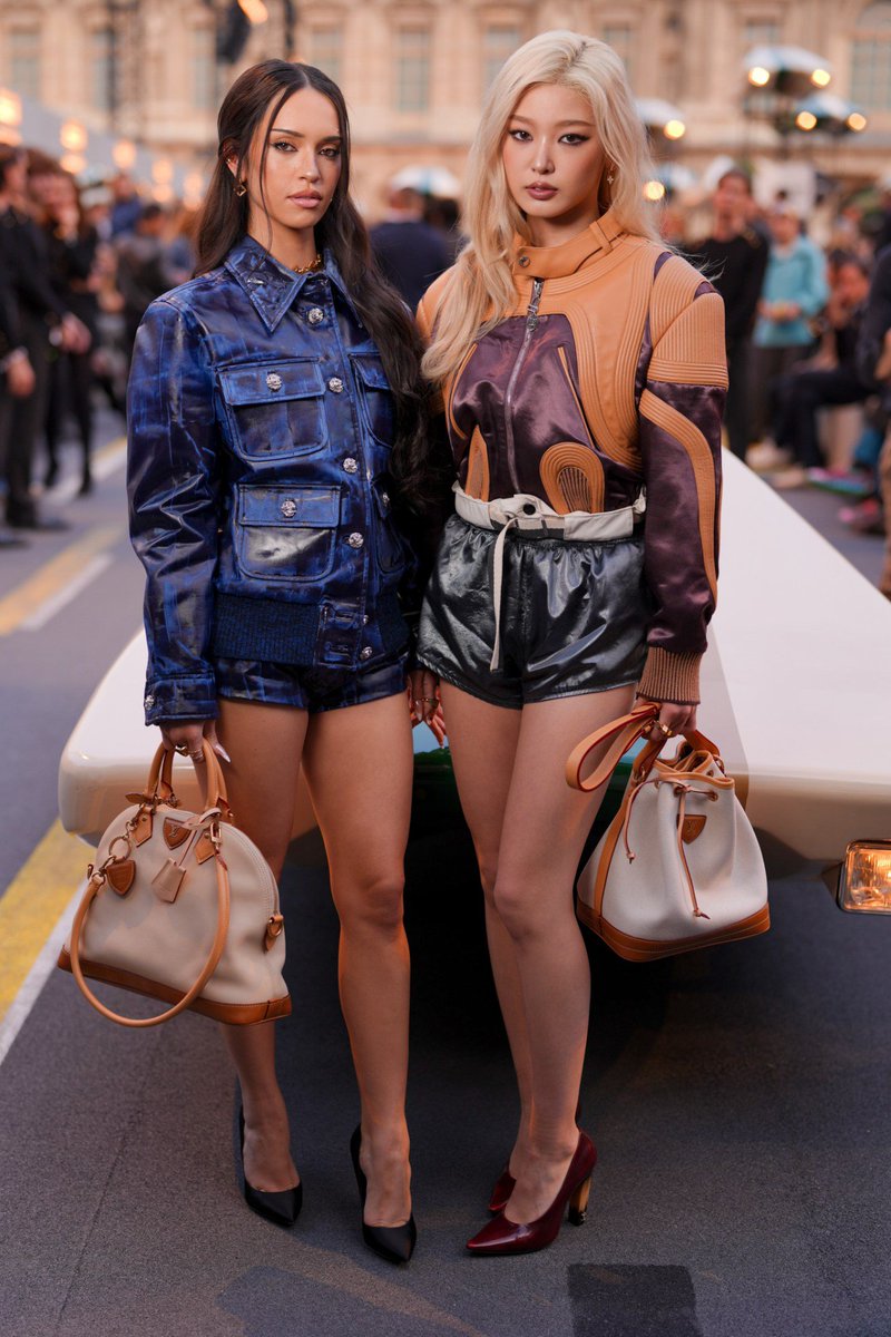 Katseye Daniela Yoonchae LV pfw 26 - Cop