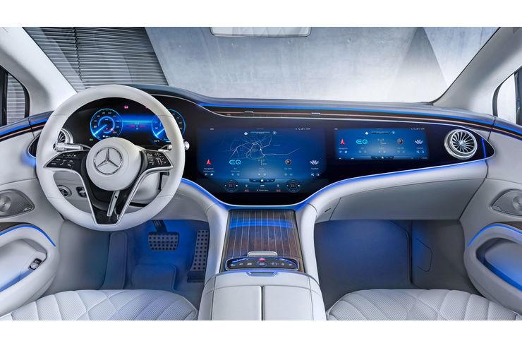 Mercedes-EQS-Interieur-Hyperscreen-fotos