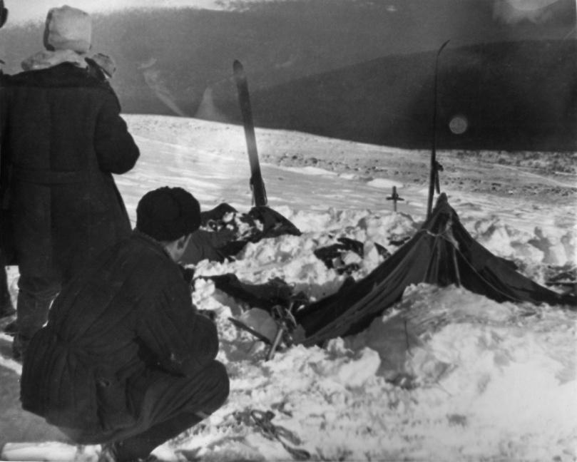 Dyatlov-pass-tent-01