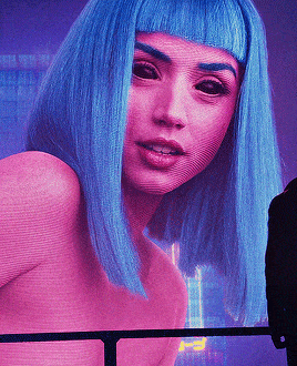 cyberpunk-you-look-lonely