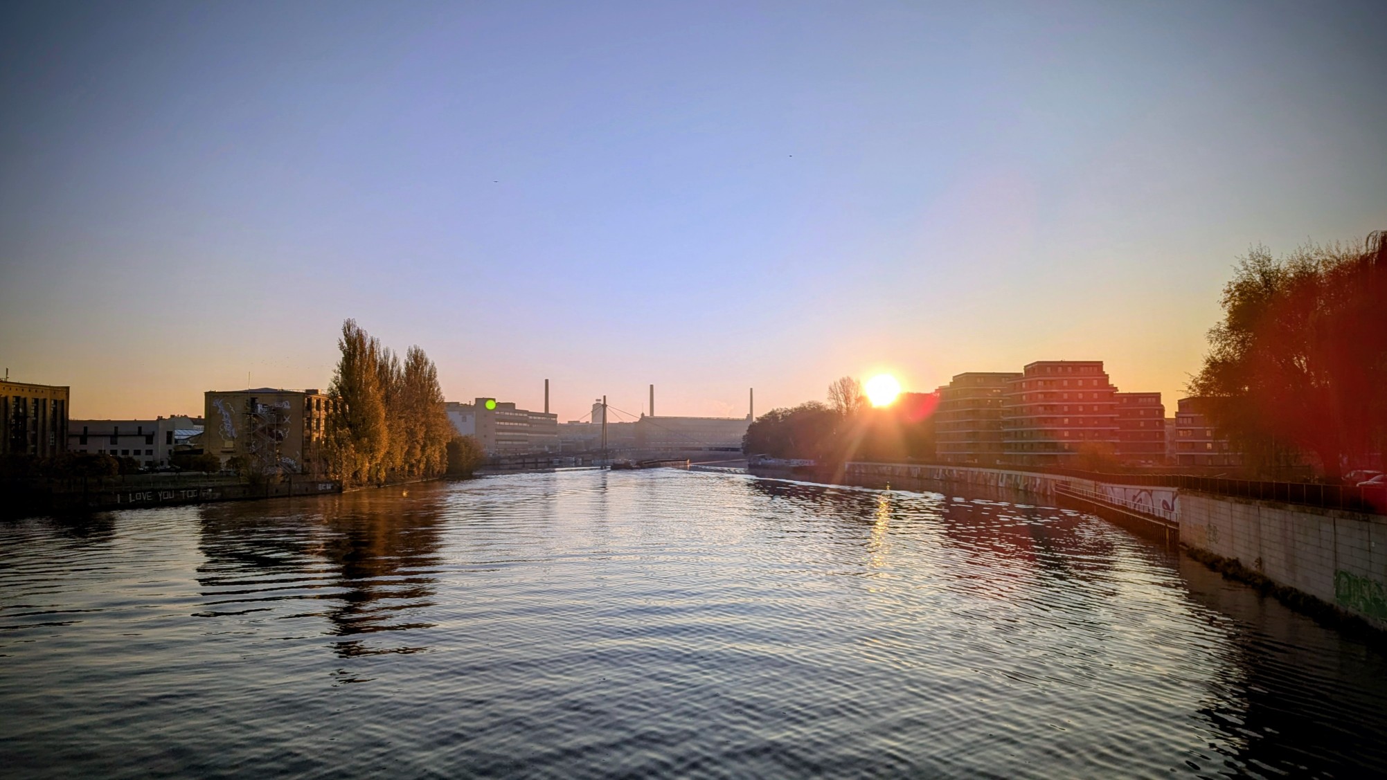 67eb993f-87a2-40e2-bdbd-3de9a7e897ee cop