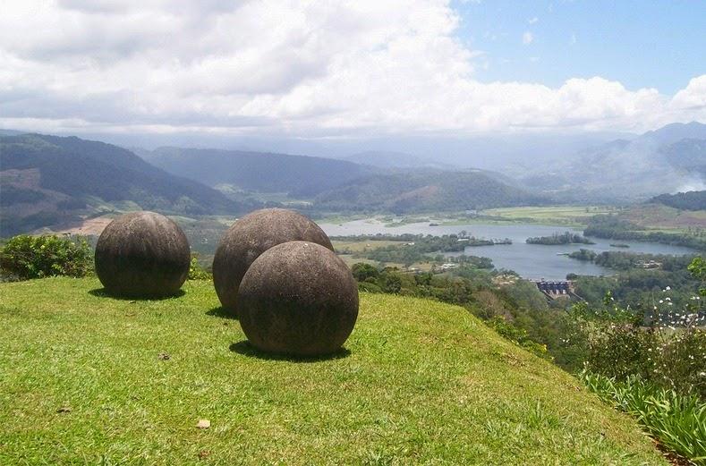 costa-rica-stone-spheres-225255B1025255D