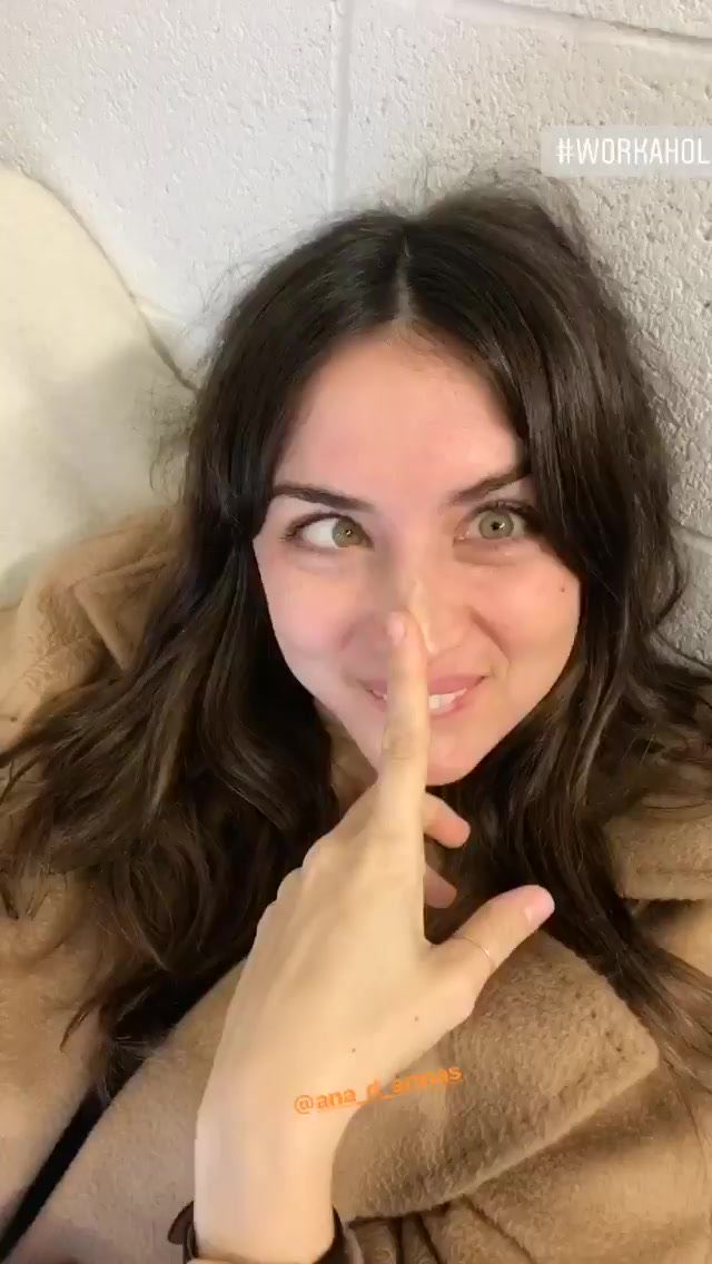 workaholic ana - Copy