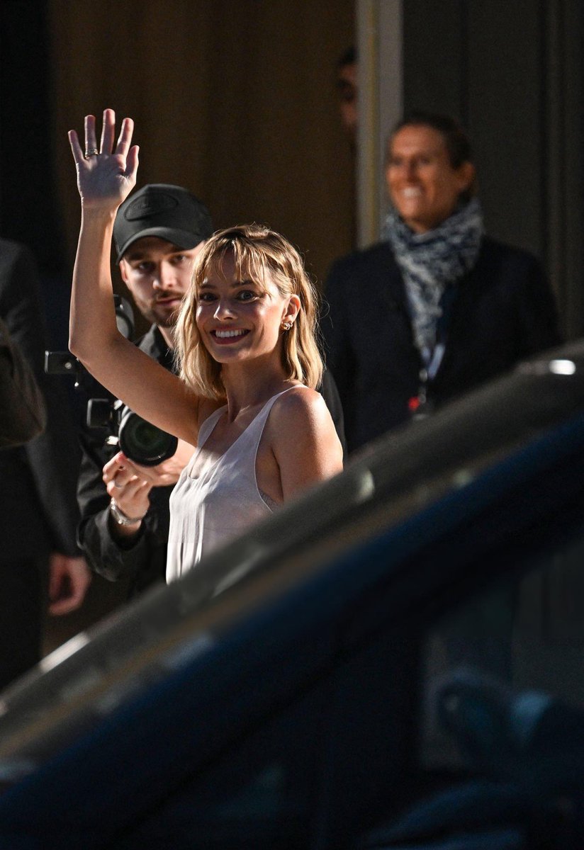 margot  chanel FW 26-27 - Copy