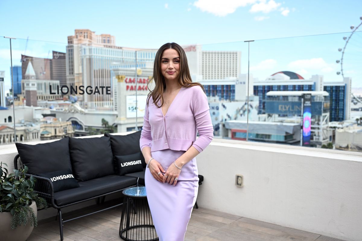 ana-de-armas-at-lionsgate-s-2025-cinemac