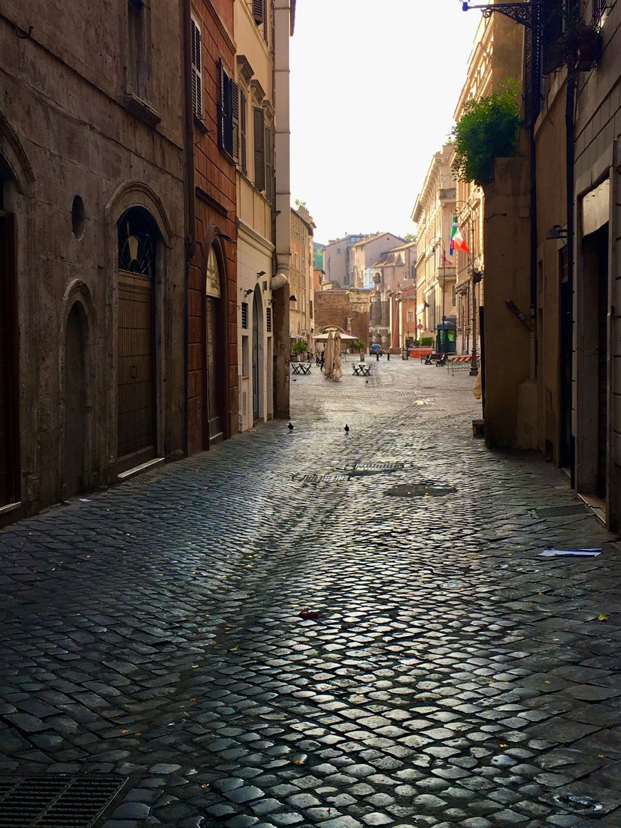 via di s marial del pianto entrando nel