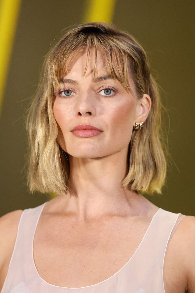 margot  chanel FW 26 - Copy