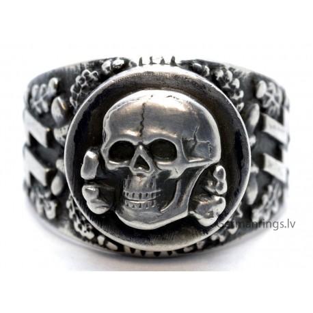 german-waffen-ss-officers-totenkopf-ring