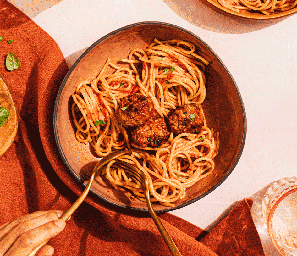 Spaghetti-Meatballs Featured