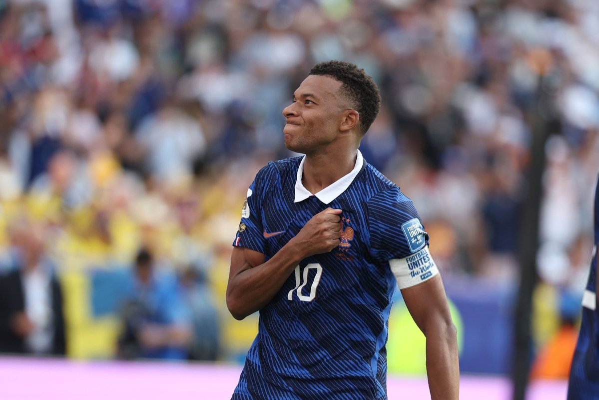 mbappe jubel 2 - Copy